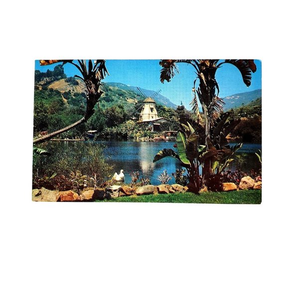 Vintage Postcard Self Realization Fellowship Lake Shrine Pacific Palisades CA - Picture 1 of 2